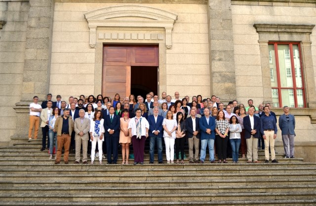 Minuto de silencio do Parlamento de Galicia en repulsa contra o atentado de Niza